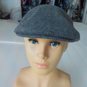 damen hastings Gray Wool Newsboy Cap (UNISEX)
